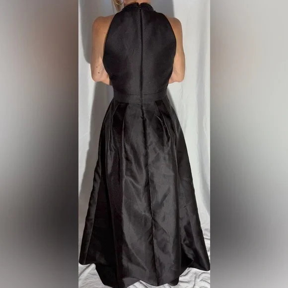 Adrianna Papell Beaded Halter Black Gown 8